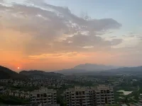 NGKAKIN Apartment (Fenghuang Club)