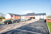 Premier Inn Haverfordwest (North/A40) - parking