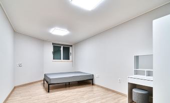 Changwon Hatnimdalnim Pension