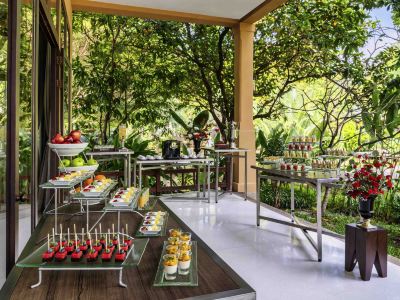 レストラン モーベンピック アサラ リゾート&スパ ホアヒンの写真