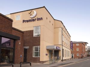 Premier Inn Stratford-Upon-Avon Central