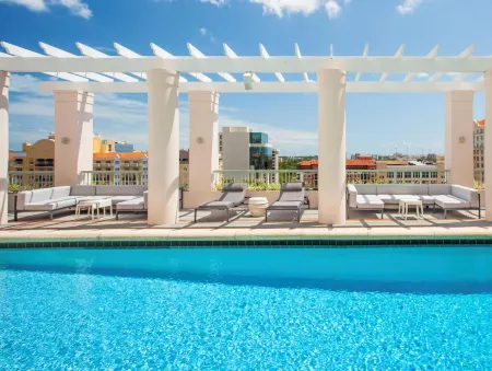 Hotel Colonnade Coral Gables, Autograph Collection Отели рядом с достопримечательностью «Frost School Of Music»