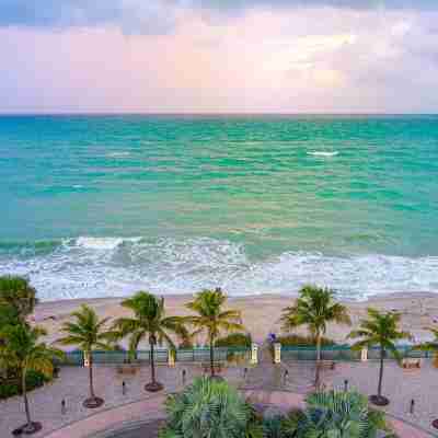 Ocean Breeze Inn Vero Beach Hotel Exterior