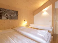 #16 Mit IR-Sauna&Sprudelbad Innen - Parkplatz
