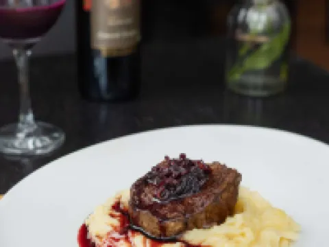 Golden Tulip Porto Vitória Hoteles en Vitória