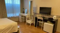 Business Hotel la Firenze Hotels in Soka