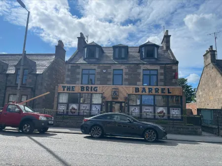 The Brig & Barrel Hotel