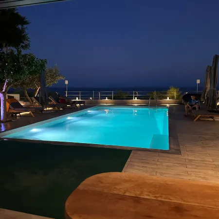 Magic View 4U Luxury Villa (Tago Vibes)