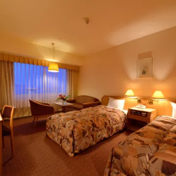 Hotel Crown Palais Hamamatsu Отели рядом со станцией JR Bentenjima station