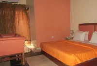 Harlescourt Hotels - Guest Room - Balkon