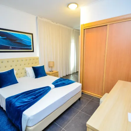 Vivi Hotel