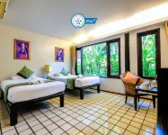 Baan Amphawa Resort & Spa