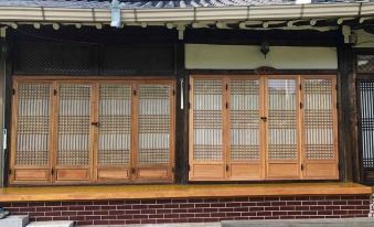 5. 전주 한옥 산민..