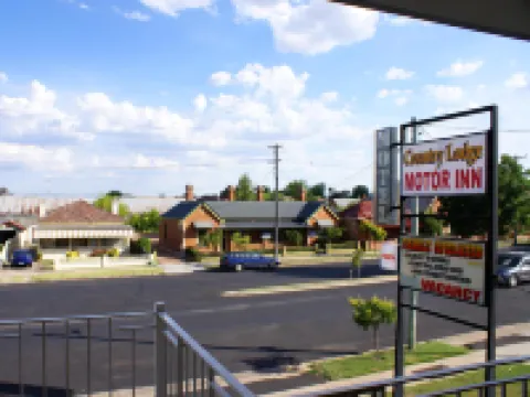 Country Lodge Motor Inn