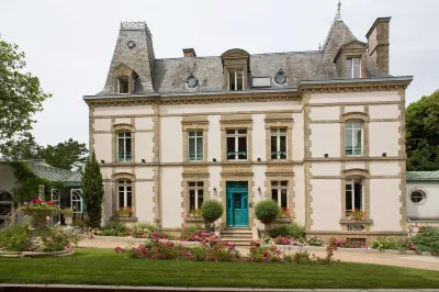 Clos de Vallombreuse the Originals Relais