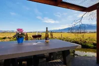 Brook House B&B & Cottages Hotels in Hapuku