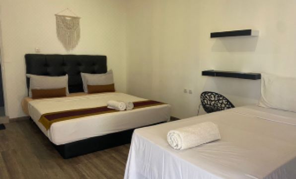 Gili Ilalang Village