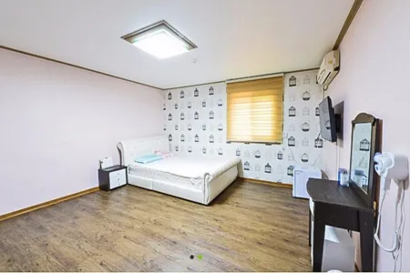 Boeun Green Park Pension Отели в г. Поын