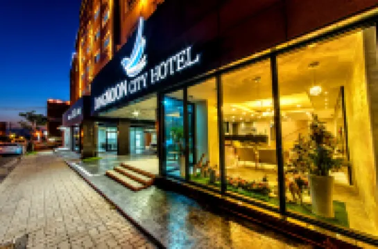 Seogwipo Jay Hill and City Hotel Hotels near Joanne teddy bear