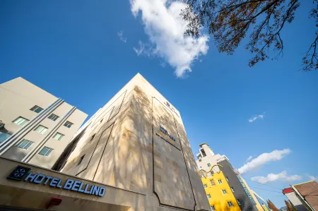 Wonju Bellino Hotel Отели рядом с достопримечательностью «Ganhyeon Yuwonji»