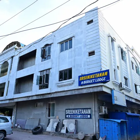 Sreeniketanam Lodge