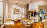 Vain Boutique Hotel
