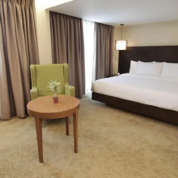 Top Star Hotel Hotels near Nueva Ecija University of Science and Technology, General Tinio Campus