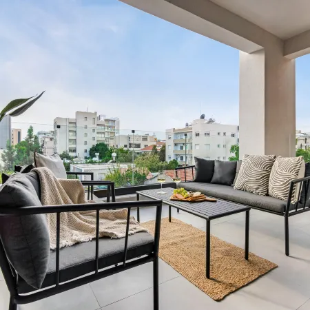 Sanders Premier - Cozy 2 Bdr. Apt. with Balcony Отели рядом с достопримечательностью «Cyprus University of Technology»