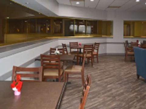 Quality Inn & Suites East Syracuse - Carrier Circle Hotels in De Witt