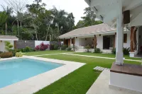 Seaside Villa with Housekeeping Staff - Las Terrenas - Villas