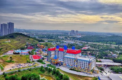 Holi Afiniti Themed Suites