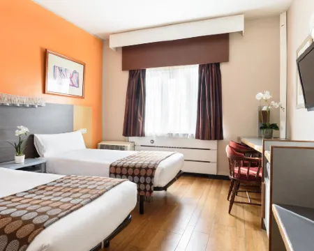 Crisol Quindós Hoteles en León