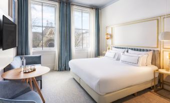 Melia London Kensington Member of Melia Collection