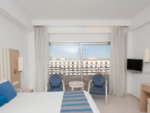 維里斯安娜海灘酒店 布達拉斯酒店