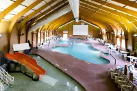 Cranberry Country Lodge Hotels in Warrens