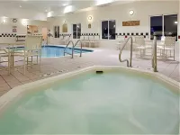 Holiday Inn Express & Suites Lawrence by IHG