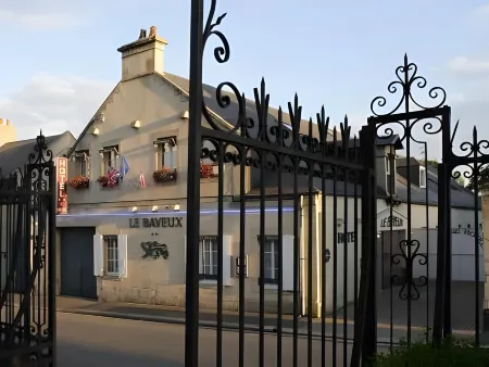 Hôtel le Bayeux Отели в г. Байе