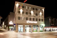โรงแรม ฮอลิเดย์ อินน์ เอ็กซ์เพรส เกิปพิงเงิน บาย IHG - 3 ดาว