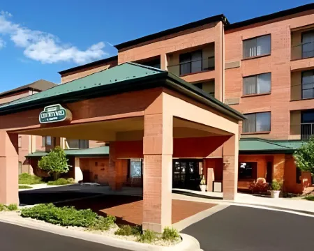 丹佛金紅巖萬豪萬怡酒店 戈爾登酒店