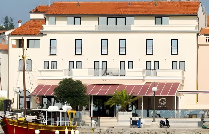 Hotel Marina