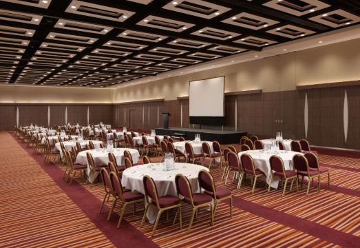 5. 머큐어 런던 얼..