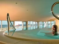 Strand-Hotel Hübner - Swimmingpools
