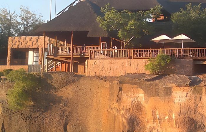 The Waterfront Country Lodge