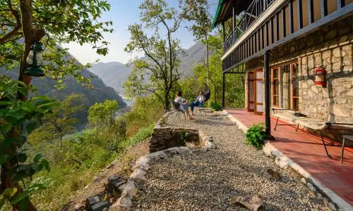Neemrana's Glasshouse on the Ganges