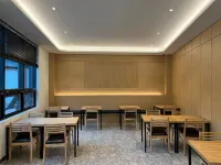 Hound Hotel Jeonju Deokjin Hotels in Jeonju
