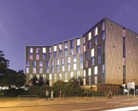 Park Grand Heathrow Hotels in Hounslow