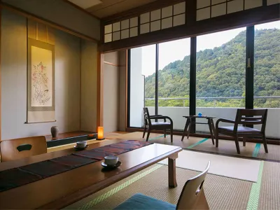 Koderaso JR 츠루이역 주변 호텔