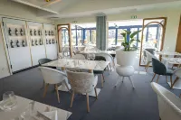 Best Western Plus le Roof Hotels in Sarzeau