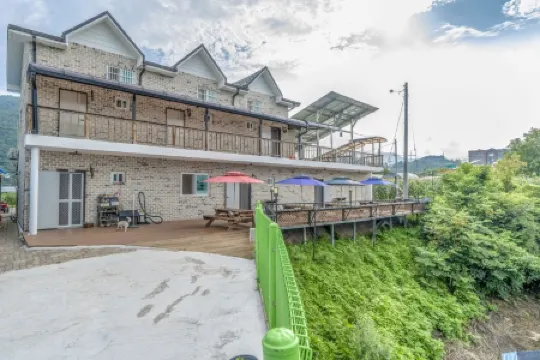 Hwacheon Flower Pension