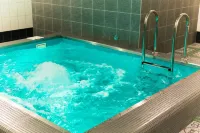 Azhur Hotel